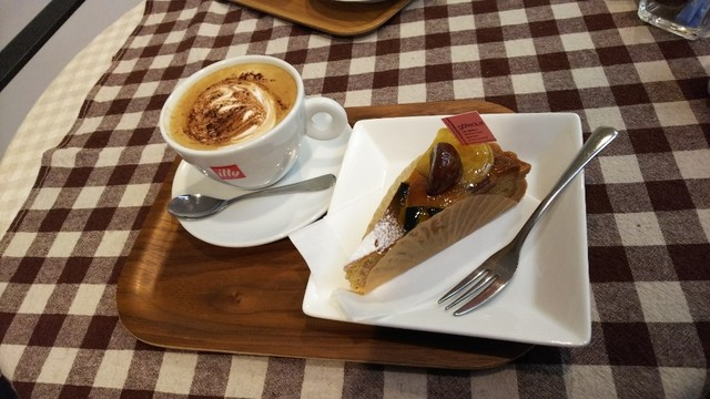 Sweets Caf E Snowman スイーツカフェ スノーマン 八代 ケーキ 食べログ