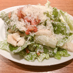 BOSTON Seafood Place - Classic Caesar Salad 702円