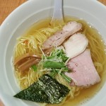 麺肴 今日から - 「魚介スープのヒマラヤ岩塩ラーメン」（2018年11月14日）