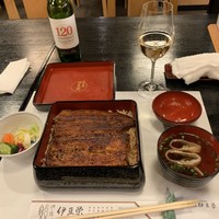 鰻割烹 伊豆栄 本店 - 
