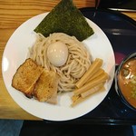 麺場 花道 - 麺は大盛で300グラム