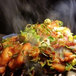 在市 - ごちゃ混ぜ焼き 赤(味噌だれ)