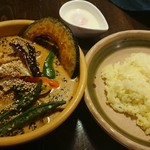 アジアンスープカリー べす - 