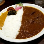 カレー&オリエンタルバル 桃の実 水道橋店 - マトンカレー(カレーセット)