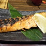 炭火焼食堂 こがね屋 - 銀しゃけの塩焼き