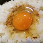 ラーメン巌哲 - 生玉子ご飯