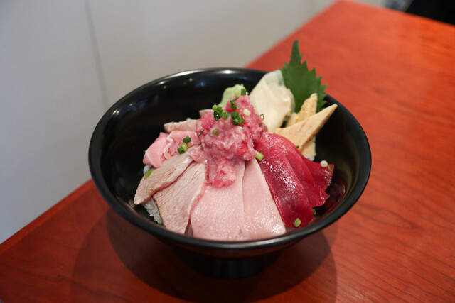 焼津港 みなみ 静岡 海鮮丼 食べログ