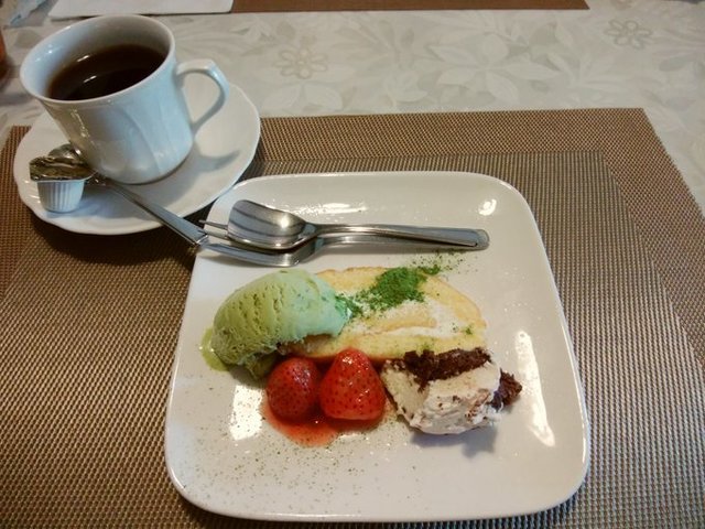 リンデンバウム 宇治 洋食 食べログ