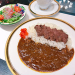 ◇伊豆牛国産牛ステーキカレーセット ミニサラダ・ソフトドリンク付き