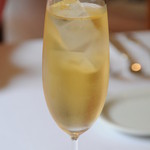 ブラッセリー ラシュレ - ぶどうジュース白