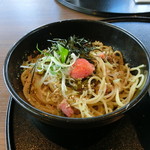 洋麺屋五右衛門 - ハーフ＆ハーフ（M：明太子と高菜の博多風＋ズワイガニとエビとからすみのアーリオオーリオ）