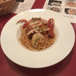 Trattoria La Cala - まるごとセイコカニのスパゲッティートマトソース 2018年2200円