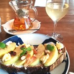 ブリコラージュ ブレッド アンド カンパニー ダイニング・カフェ - 