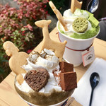 言の葉 - クッキー、生チョコ、クランチチョコが乗ってます。