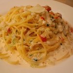 パンチョット - カニと白菜のクリームソースパスタ