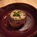 まごわやさしい - 大根のステーキ　ごまの餡かけ