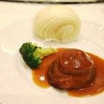 横浜中華街 重慶飯店 - アワビの煮込み