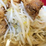 ラーメン二郎 - 野菜（デフォ）