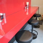 ラーメン二郎 - 店内の様子