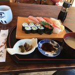 寿司とレストラン大黒  - 