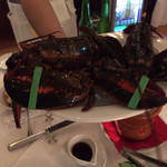 Steak＆Trattoria Carnesio - 生きてるオマール海老さん