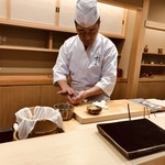 日本橋蛎殻町 すぎた - 流れるような所作2