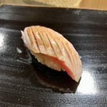 日本橋蛎殻町 すぎた - 鰹の腹握り