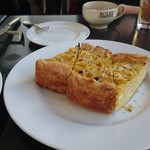タカズ ビストロ ヴィエス - 