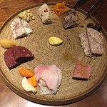 SAISIR - シャルキュトリー盛り合わせ