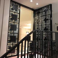 博多もつ鍋 やま中 赤坂店 - 入口