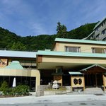 定山渓第一寶亭留　翠山亭 - 正面（翌日朝です）
