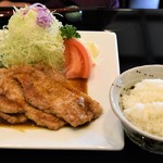 とん唐てん - 銘柄豚生姜焼き定食