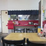 紀州屋飯店 - カウンター席、テーブル席(2018/11/12撮影)