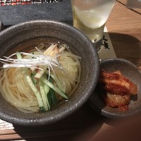 炭火焼肉 牛仁 一番町本店 - 