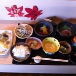 和のほとり　忠兵衛 - 懐石風ランチ　１５００円