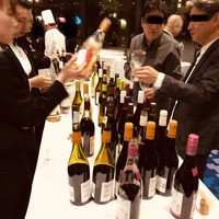 オールデイダイニング リモネ - ソムリエが10人はいたかな？リーガロイヤルの底力を見せていただきました。。。