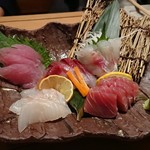 robata279 - 