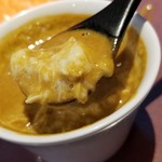 日本料理 TOBIUME - 遊泳　“凝縮”
      ③渡り蟹(福岡県豊前産)の茶碗蒸し
      思わずリフトしてしまいました！(笑)