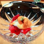 小松 弥助 - 白山（鮪とウニと山芋の握り）