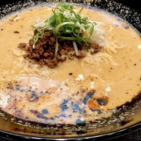 中国料理 陽明殿 - 白味噌仕立の担々麺2360円