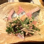h Sushidokoro Zen - 秋刀魚