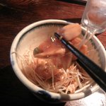 粋なおつまみとお酒 にこ - 細引ささみの山葵和え