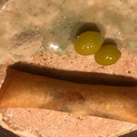 虎白 - すっぽん春巻き、新銀杏　八角の香塩で