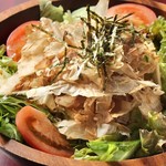 Yakiniku Izakaya Shin - じゃこと豆腐のサラダ
