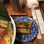 麺屋 猪一 - メンマ増し 150円