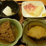 京料理 江森 - 鮑、胡麻豆腐、イワシクジラのベーコン、大徳寺麩煮