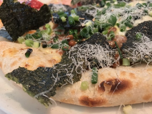 孤独のグルメseason7第七話 東京都墨田区東向島の納豆のピザと辛いパスタ 登場店舗 By さすらいの旅人 全国各地孤独のグルメ カトリカ 東向島 ピザ 食べログ