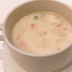 アン カフェ - 本日のスープ
            クラムチャウダー
