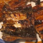 腹開きではなく背開きなんですね