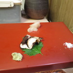 魚正 - しいたけの炙り